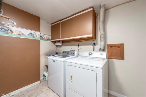 457 Dover Center Road Bay Village OH 44140