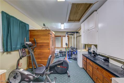 457 Dover Center Road Bay Village OH 44140