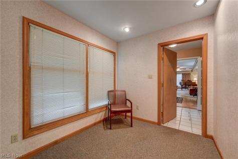 457 Dover Center Road Bay Village OH 44140