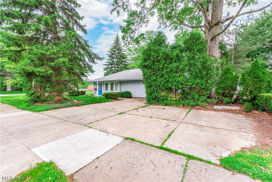 457 Dover Center Road Bay Village OH 44140