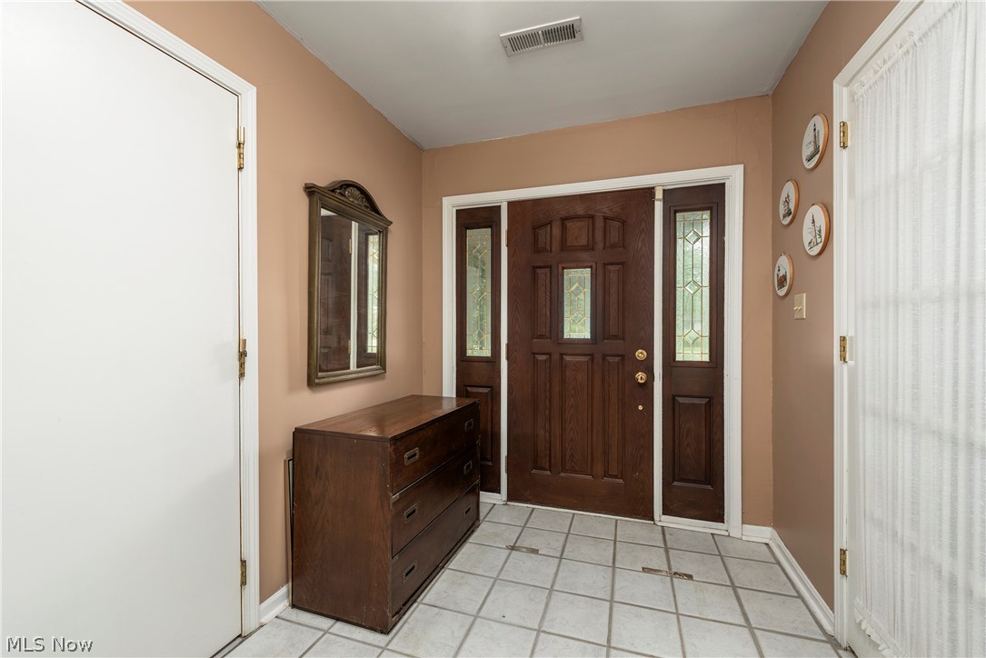 457 Dover Center Road Bay Village OH 44140