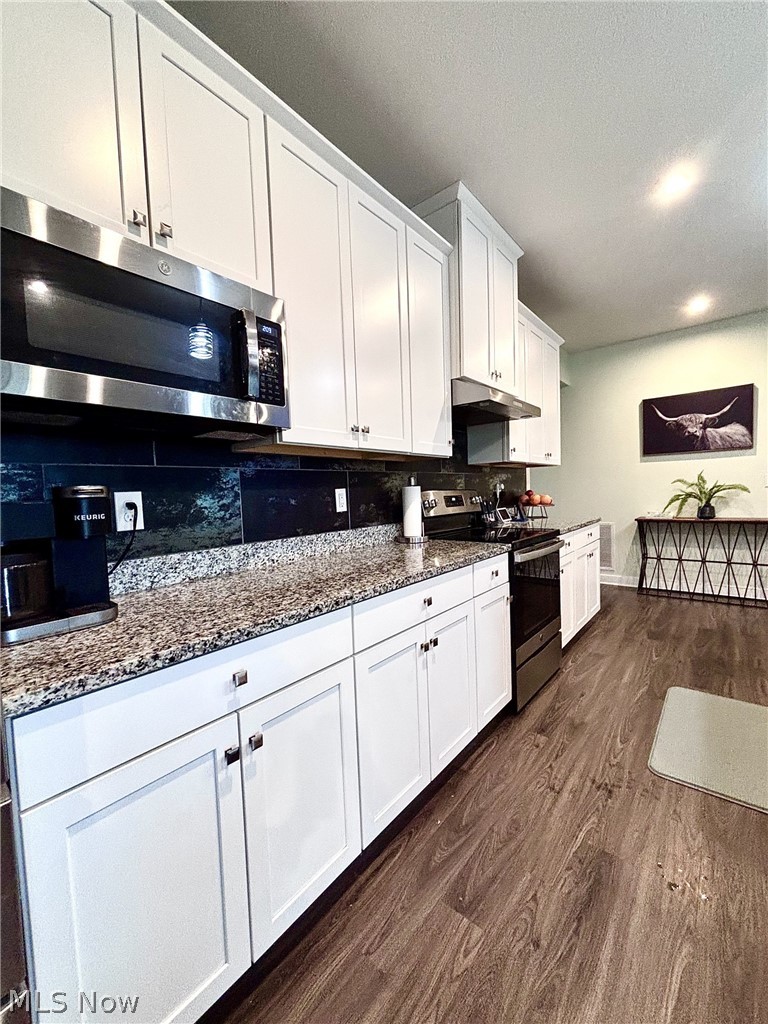 2043 Farroni Drive Willoughby OH 44094