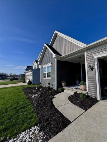 2043 Farroni Drive Willoughby OH 44094