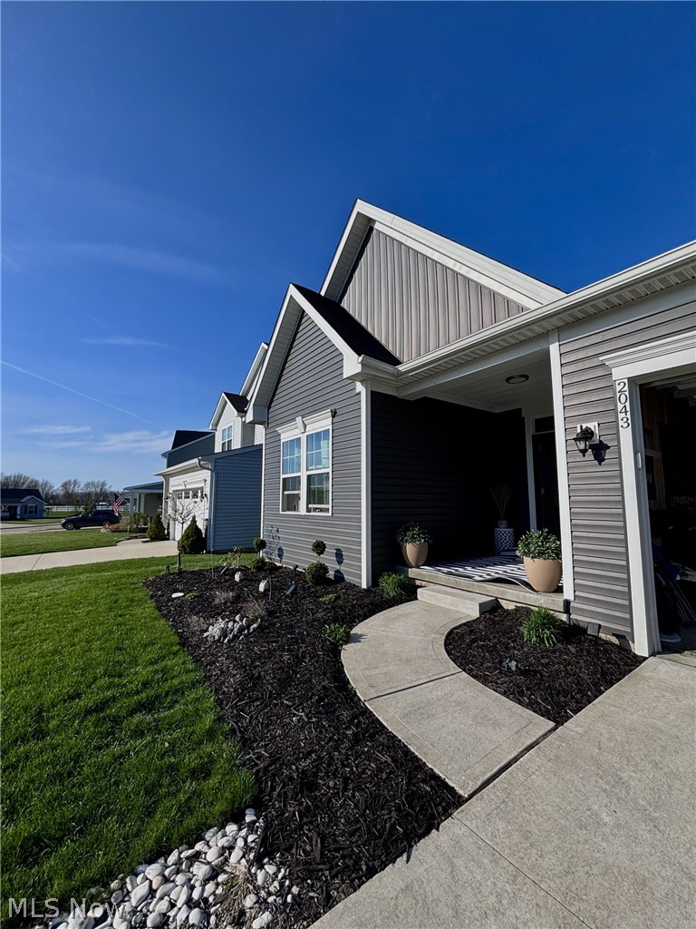 2043 Farroni Drive Willoughby OH 44094