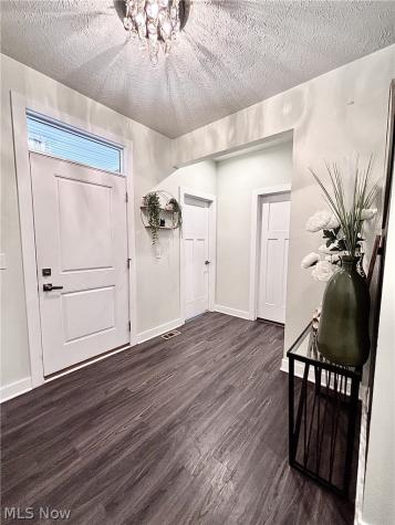 2043 Farroni Drive Willoughby OH 44094