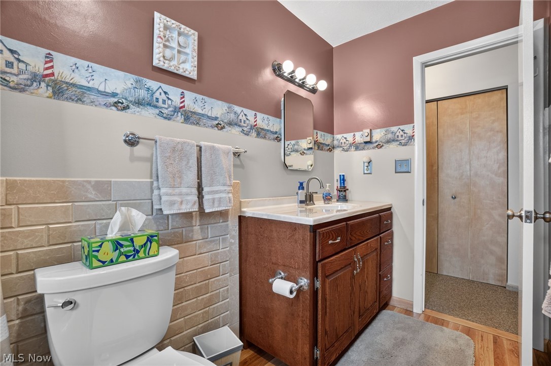 2415 Plum Creek Drive Roaming Shores OH 44084