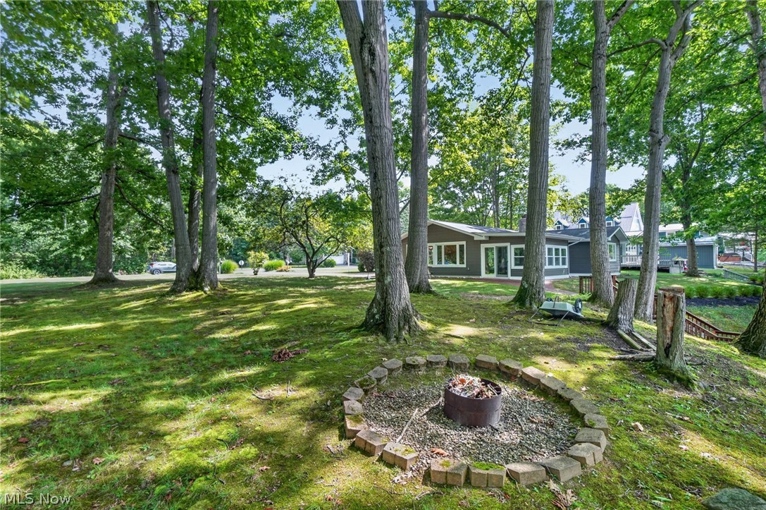 2415 Plum Creek Drive Roaming Shores OH 44084