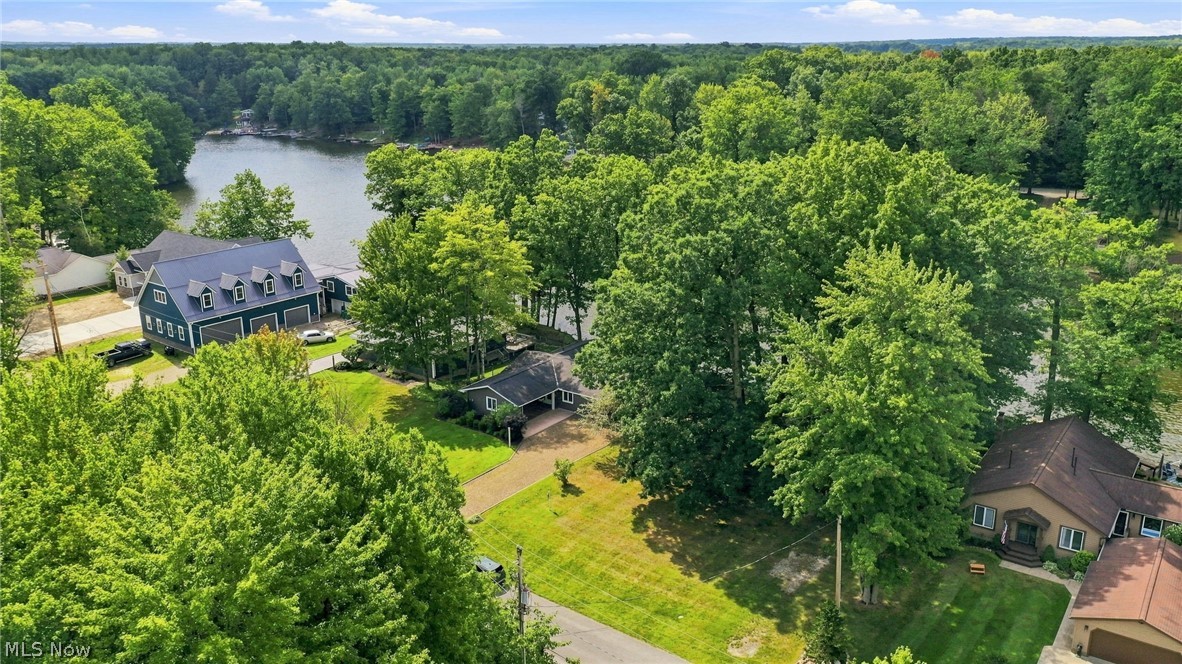 2415 Plum Creek Drive Roaming Shores OH 44084