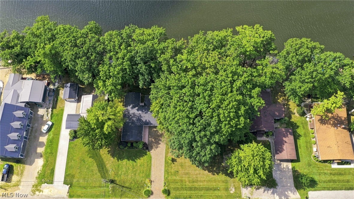 2415 Plum Creek Drive Roaming Shores OH 44084
