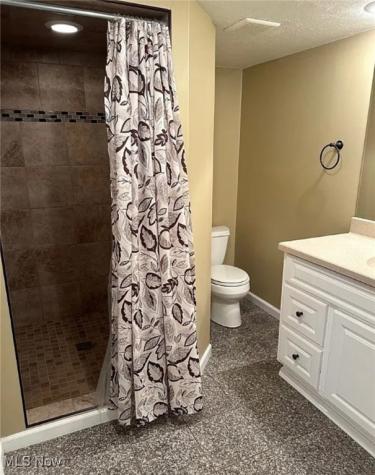 9912 Richard Drive Brooklyn OH 44144