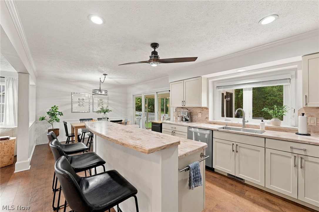 32253 Walker Road Avon Lake OH 44012