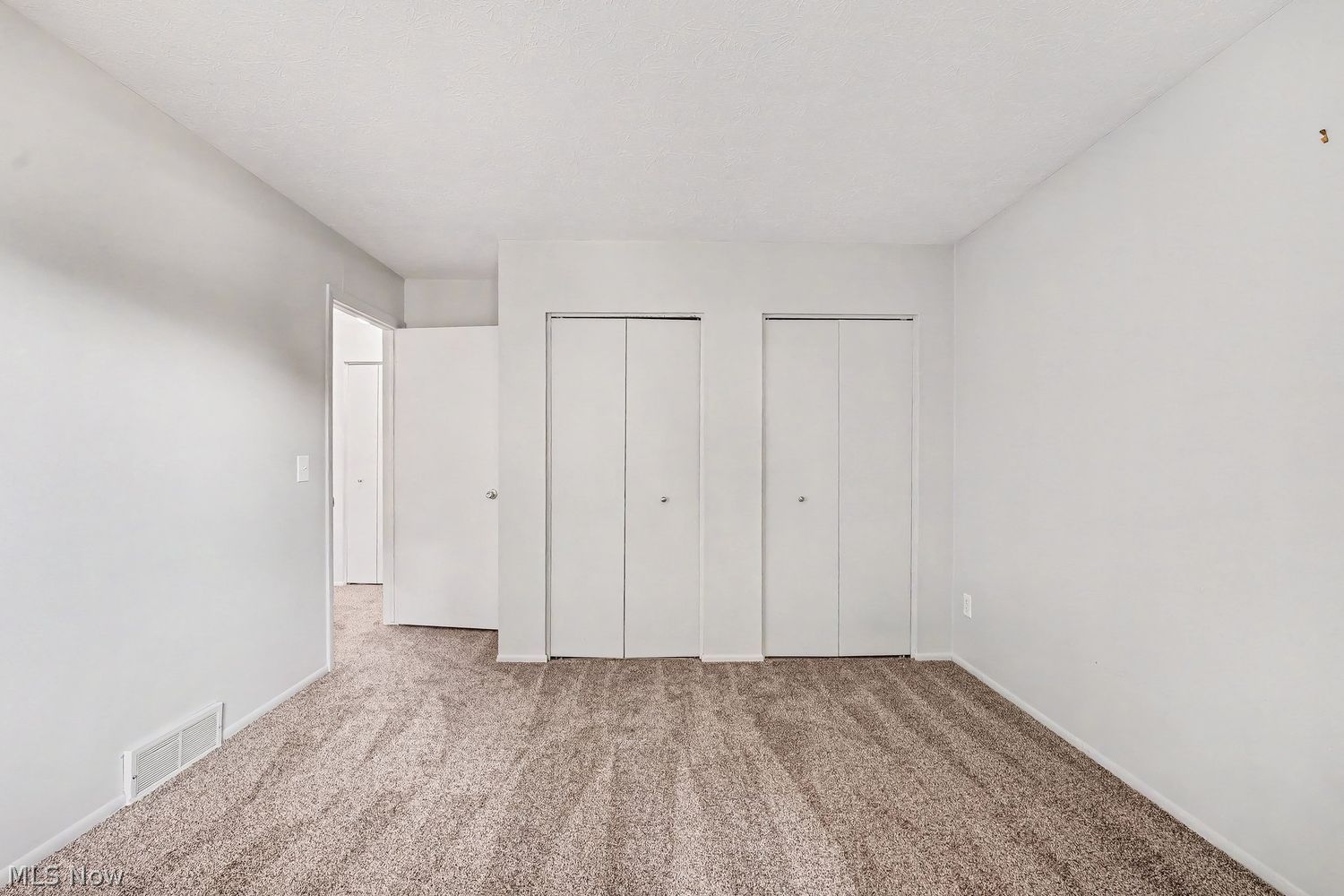 2178 Hamden Street Madison OH 44057