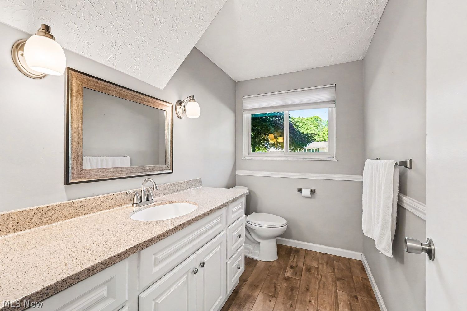 2178 Hamden Street Madison OH 44057