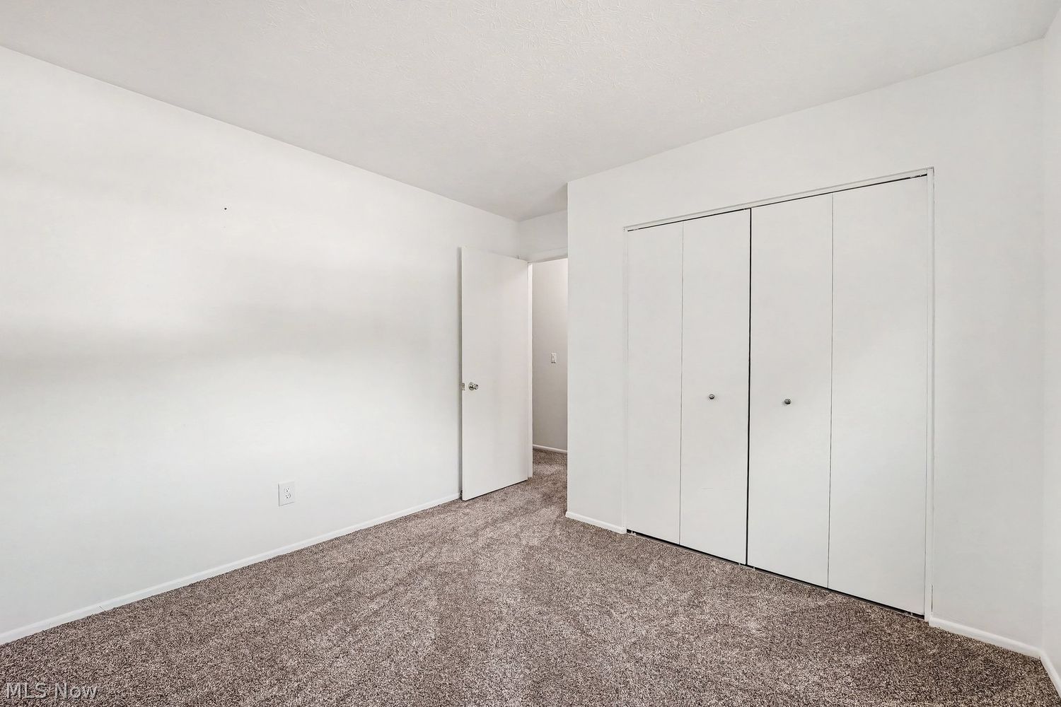 2178 Hamden Street Madison OH 44057