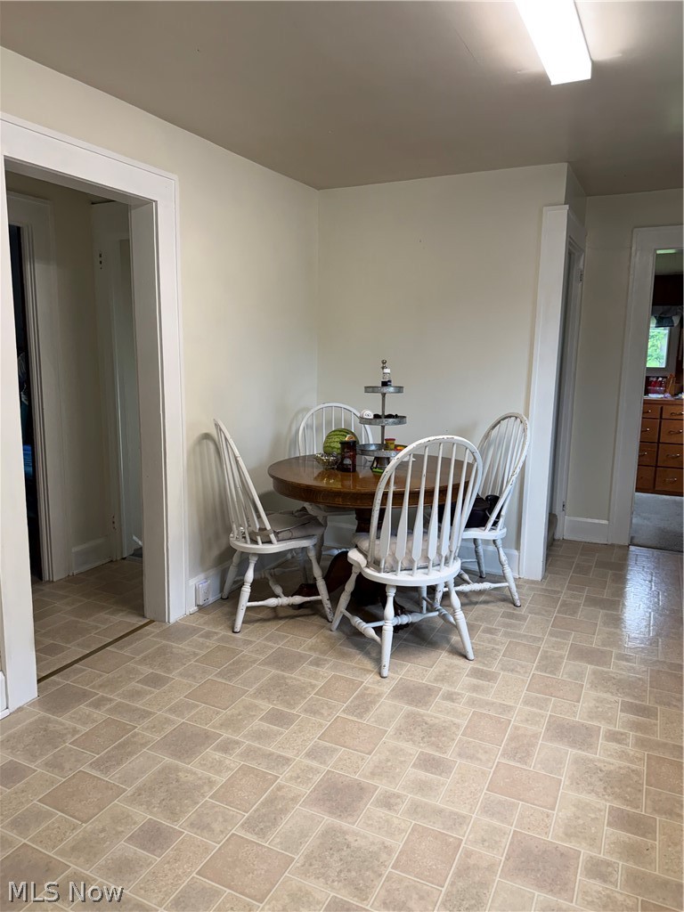 128 Mill Street NW Sugarcreek OH 44681