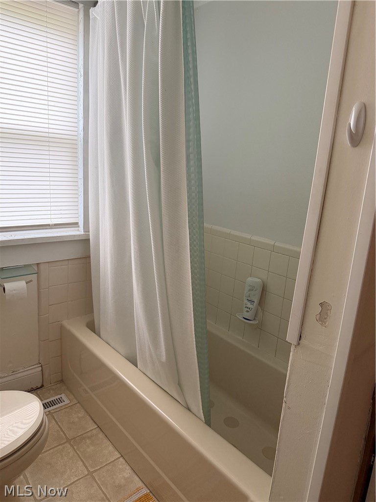 128 Mill Street NW Sugarcreek OH 44681