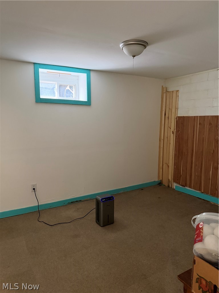 128 Mill Street NW Sugarcreek OH 44681