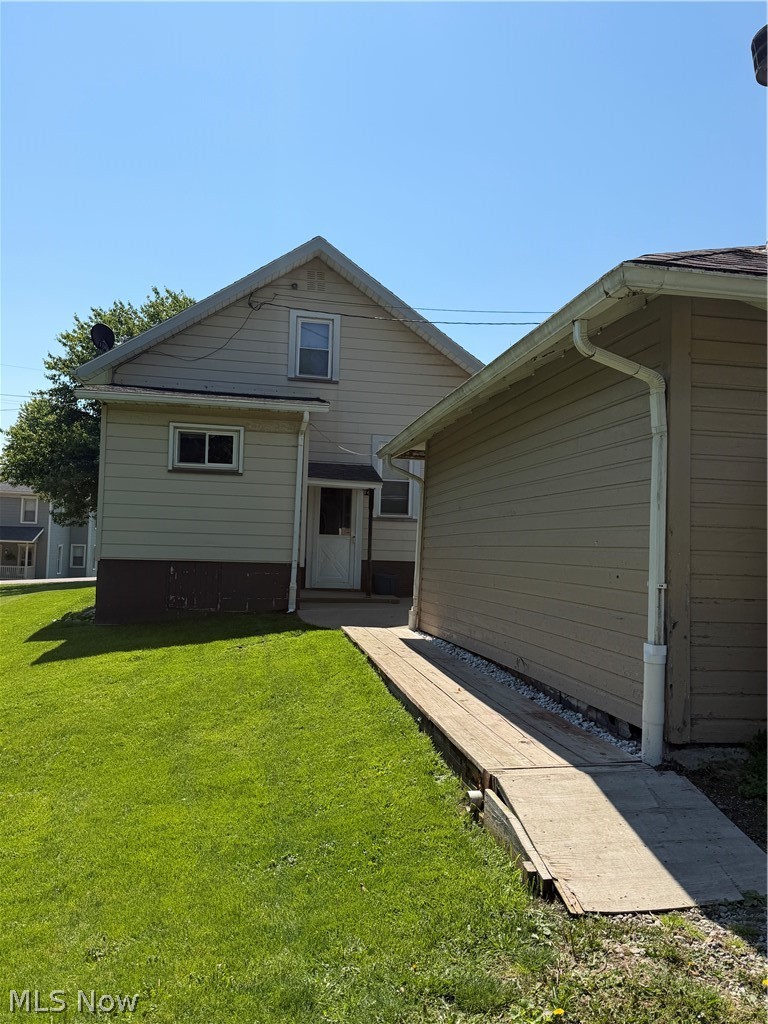 128 Mill Street NW Sugarcreek OH 44681