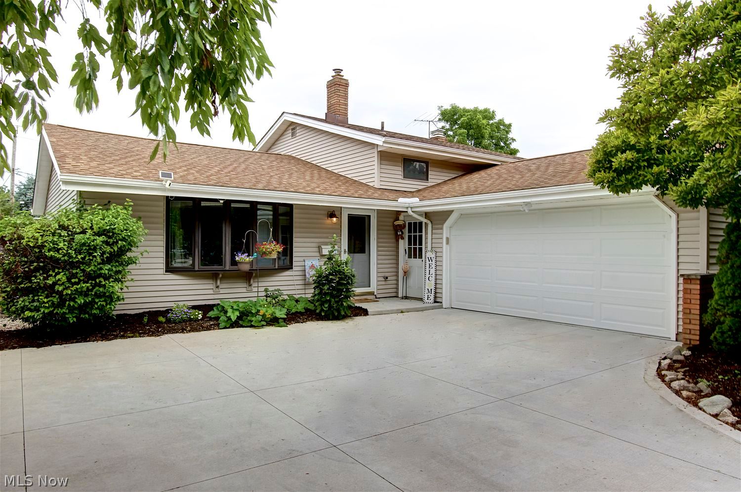 24764 Randall Drive North Olmsted OH 44070