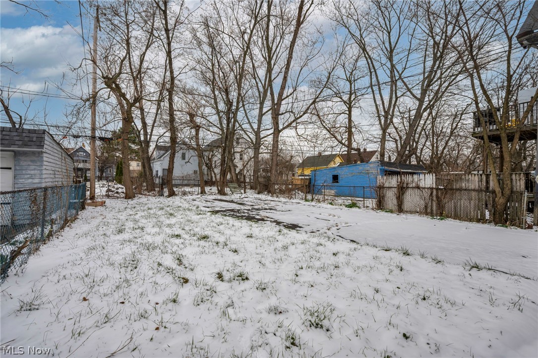 12805 Parkhill Avenue Cleveland OH 44120