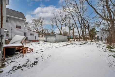 12805 Parkhill Avenue Cleveland OH 44120