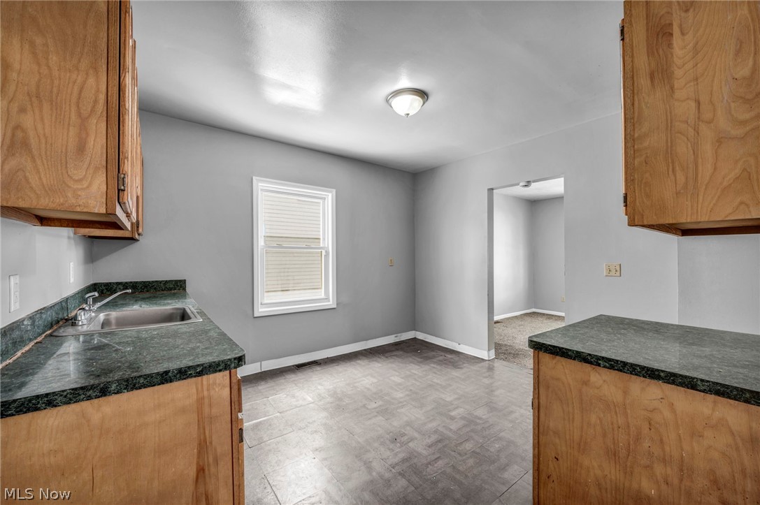 12805 Parkhill Avenue Cleveland OH 44120