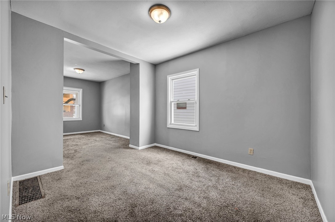12805 Parkhill Avenue Cleveland OH 44120