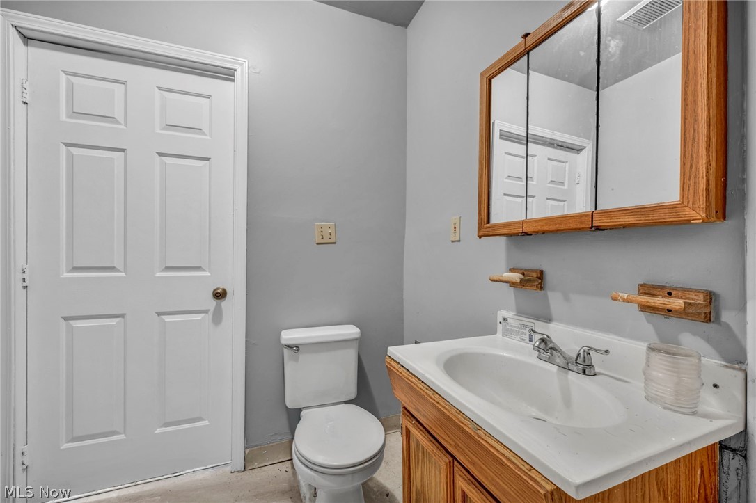 12805 Parkhill Avenue Cleveland OH 44120