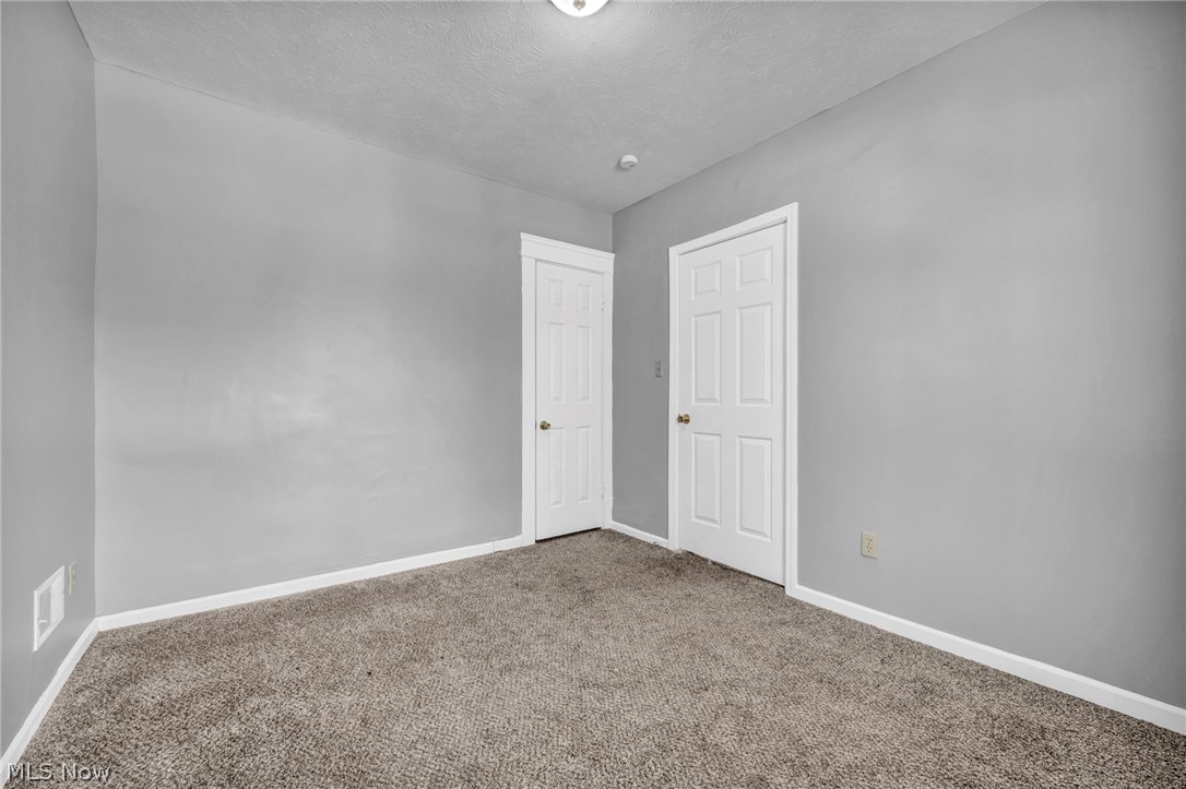 12805 Parkhill Avenue Cleveland OH 44120