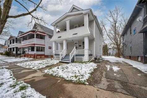 12805 Parkhill Avenue Cleveland OH 44120