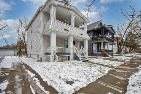 12805 Parkhill Avenue Cleveland OH 44120