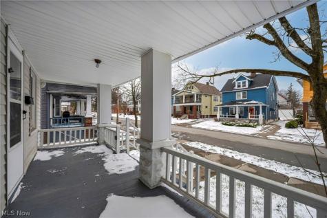 12805 Parkhill Avenue Cleveland OH 44120