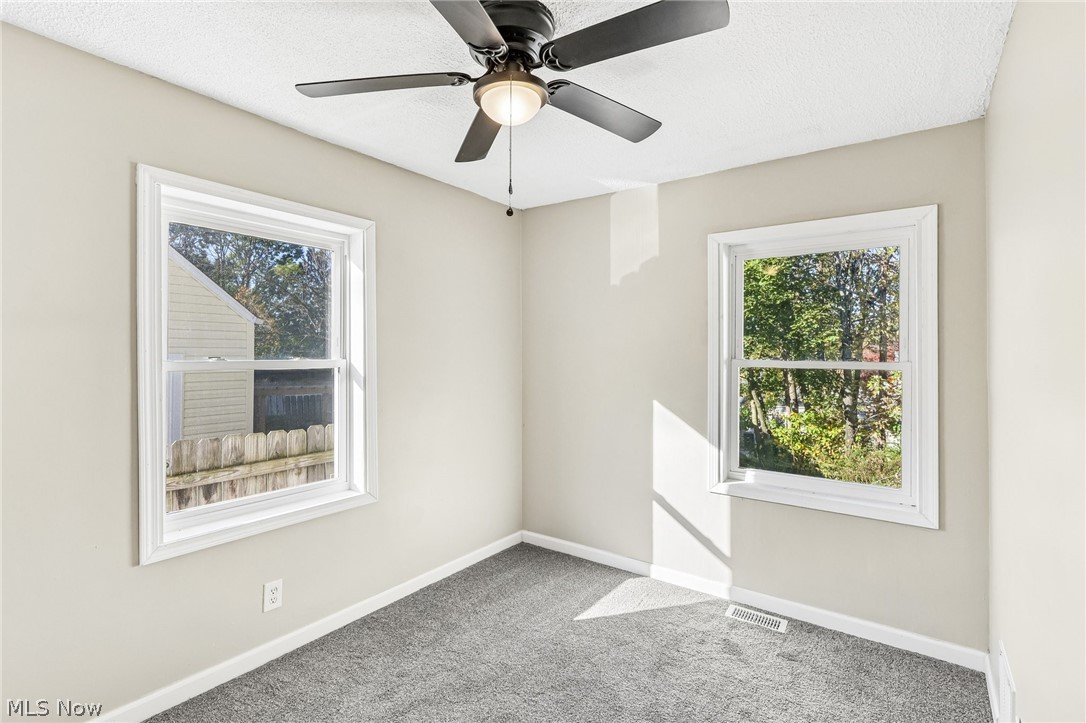 1642 Highview Avenue Akron OH 44301
