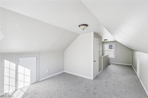1642 Highview Avenue Akron OH 44301