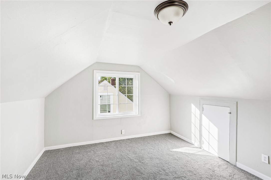 1642 Highview Avenue Akron OH 44301