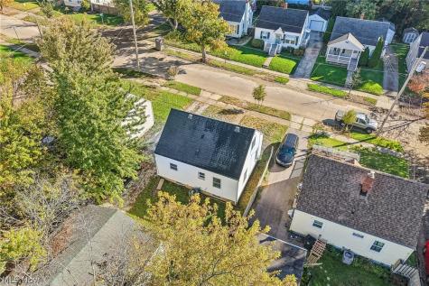 1642 Highview Avenue Akron OH 44301