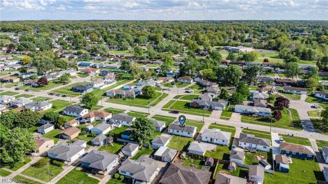 1716 W 29th Street Lorain OH 44052