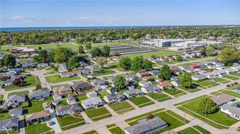 1716 W 29th Street Lorain OH 44052