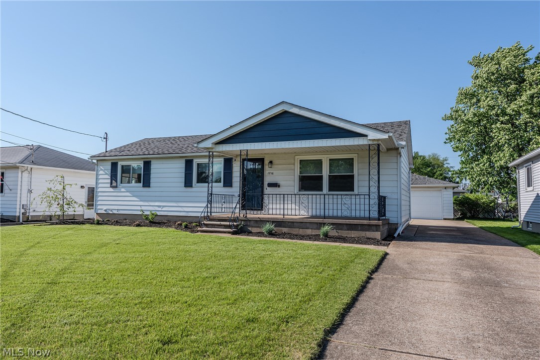 1716 W 29th Street Lorain OH 44052