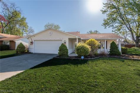 4817 Edgewood Drive Lorain OH 44053