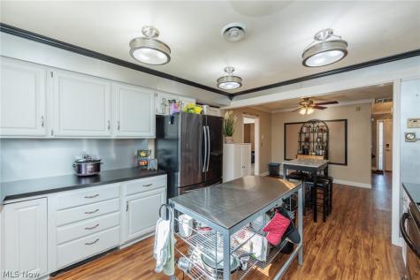 4817 Edgewood Drive Lorain OH 44053
