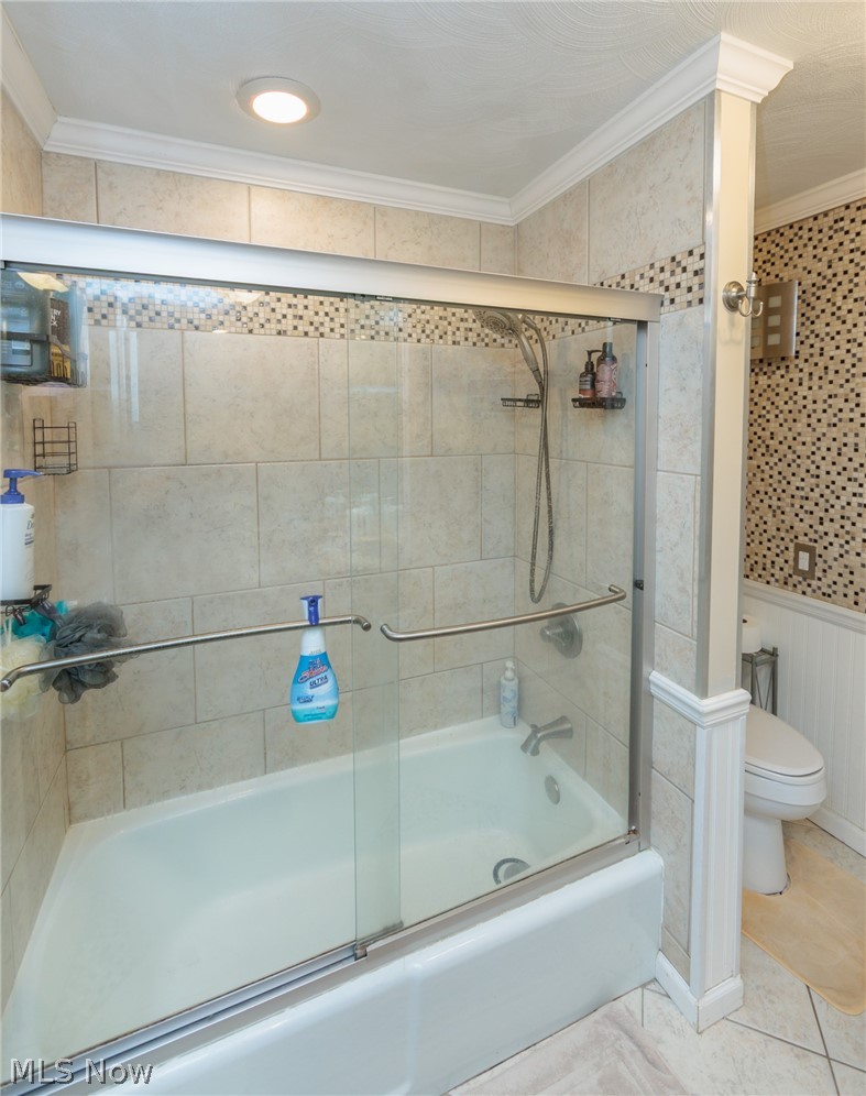 4817 Edgewood Drive Lorain OH 44053