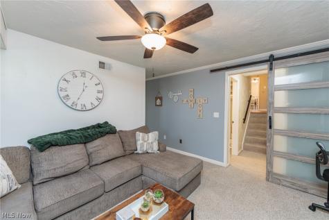 4817 Edgewood Drive Lorain OH 44053