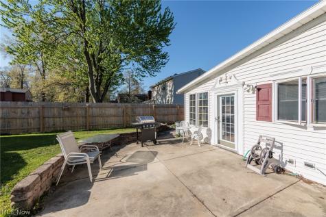 4817 Edgewood Drive Lorain OH 44053