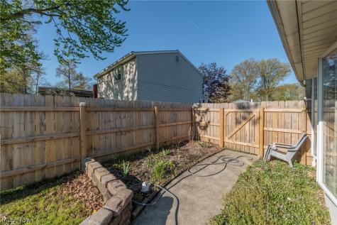 4817 Edgewood Drive Lorain OH 44053