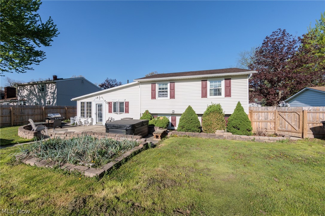 4817 Edgewood Drive Lorain OH 44053