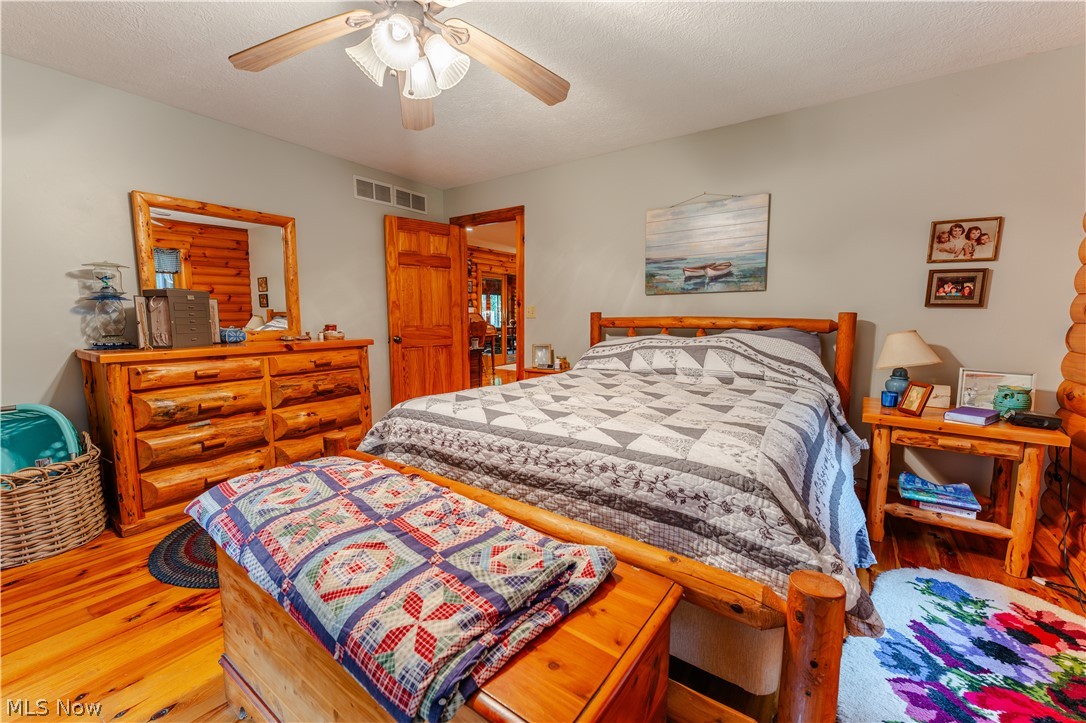 14264 Township Road 467 Lakeville OH 44638