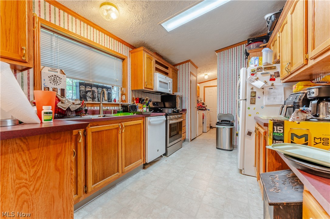 14264 Township Road 467 Lakeville OH 44638