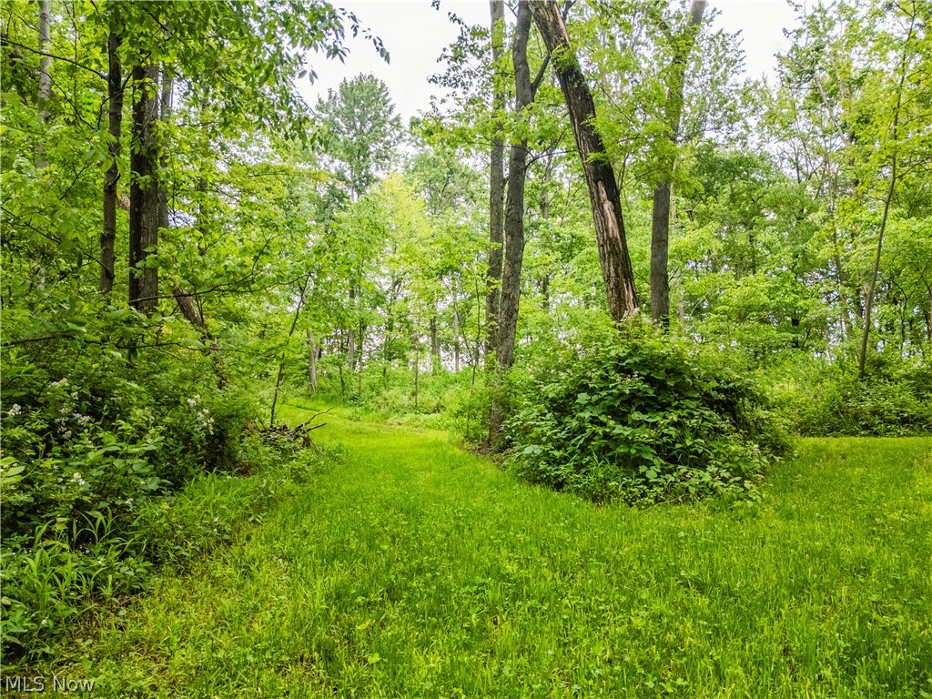 14264 Township Road 467 Lakeville OH 44638