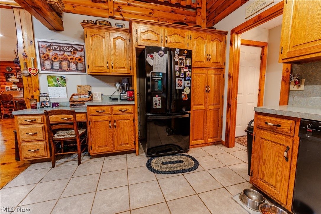 14264 Township Road 467 Lakeville OH 44638